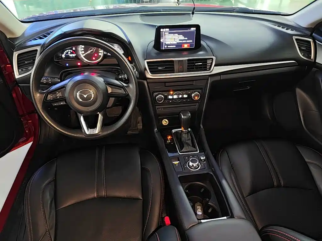 Mazda 3 Axela — миниатюра 13
