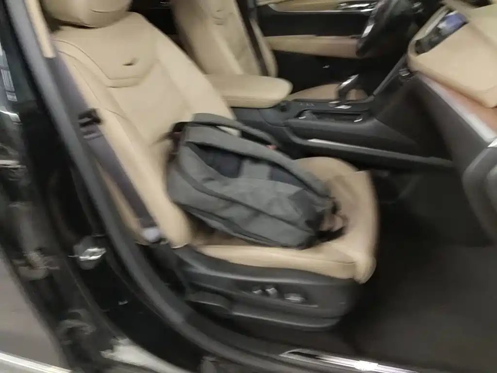 Cadillac XT5 — миниатюра 25