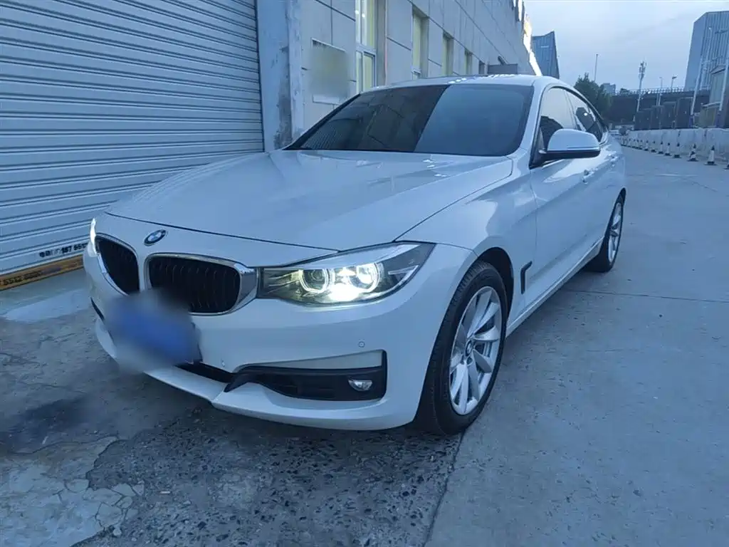 BMW 3 Series GT 2019