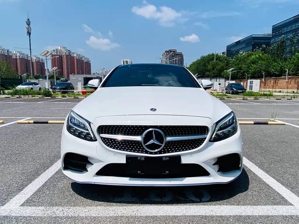 Mercedes-Benz C-Class (Import) — миниатюра 2