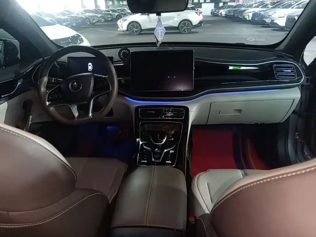 BYD Qin PLUS — миниатюра 10