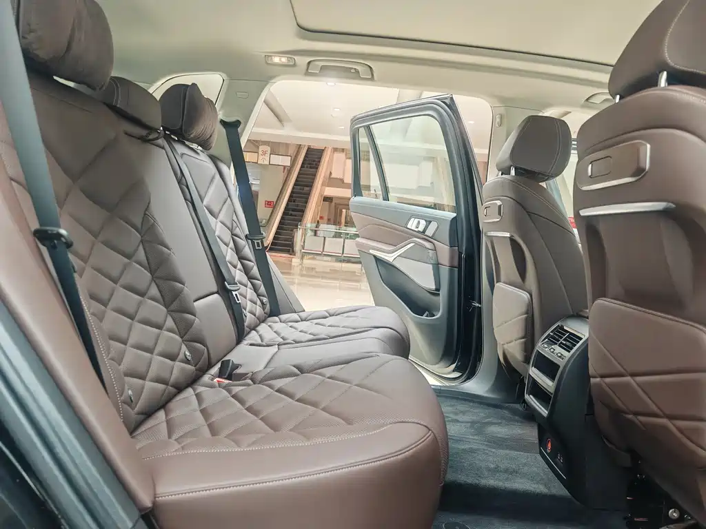 BMW X5 — миниатюра 14