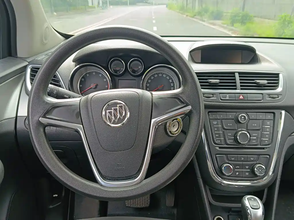 Buick Encore — миниатюра 5