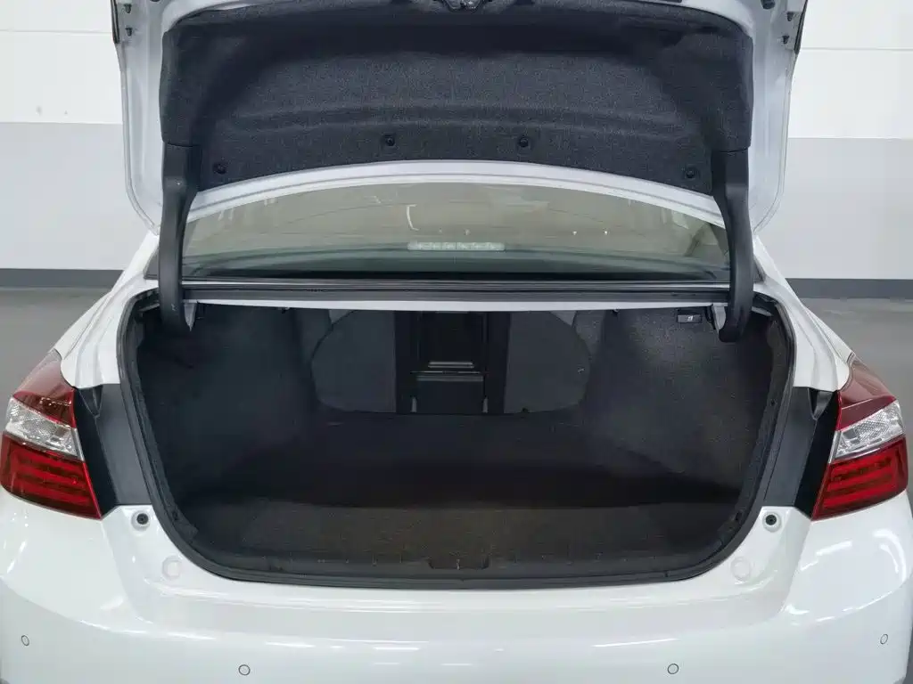 Honda Accord — миниатюра 16