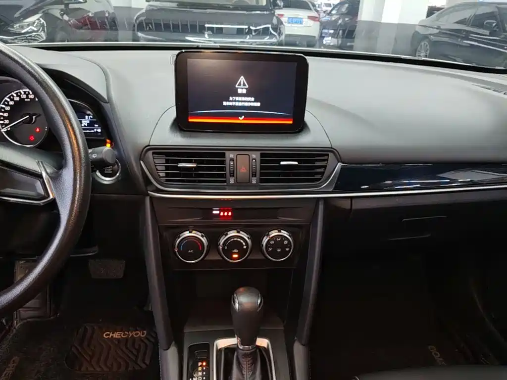 Mazda CX-4 — миниатюра 13