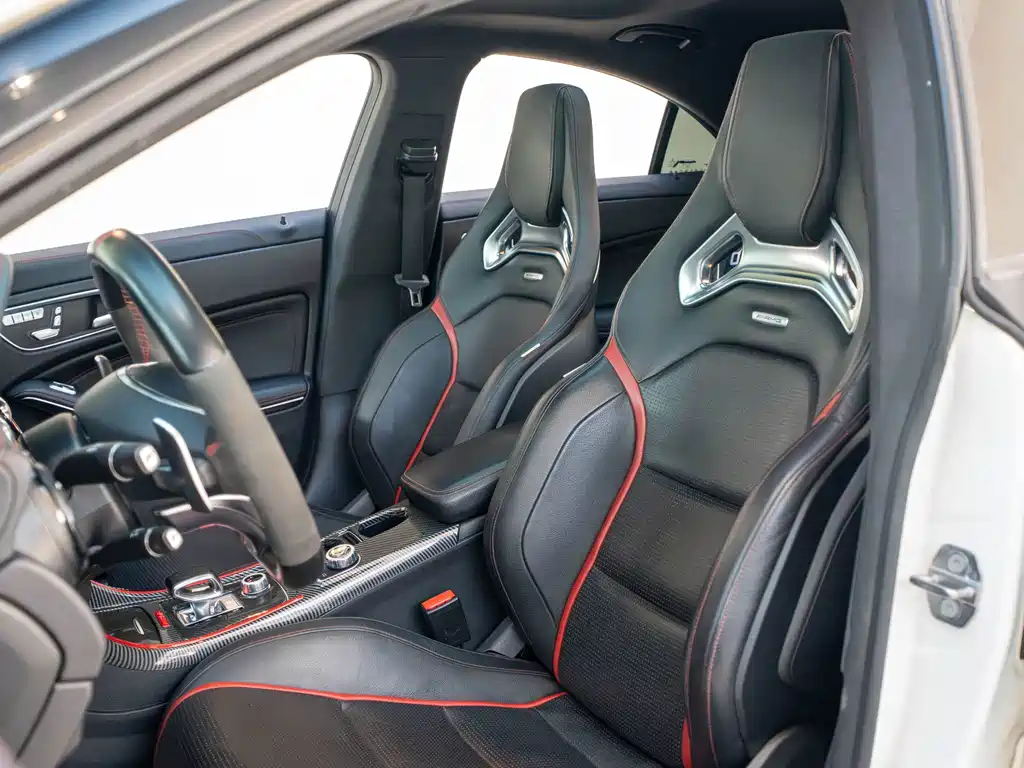 Mercedes-Benz CLA AMG — миниатюра 6