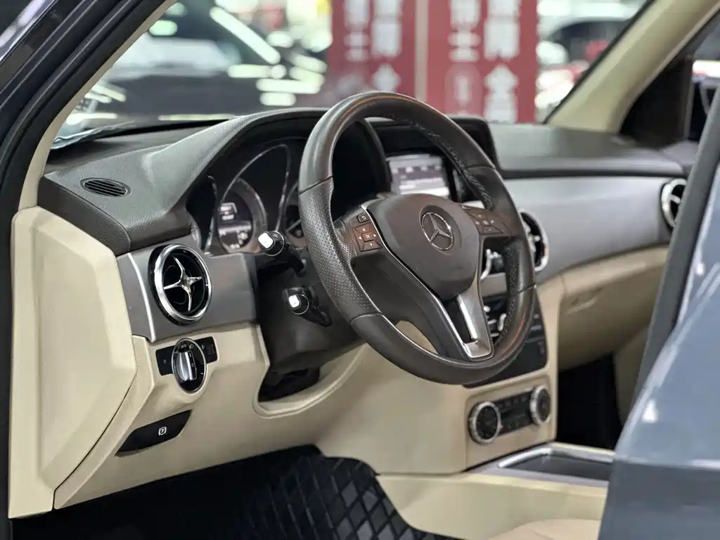 Mercedes-Benz GLK-Class — миниатюра 24