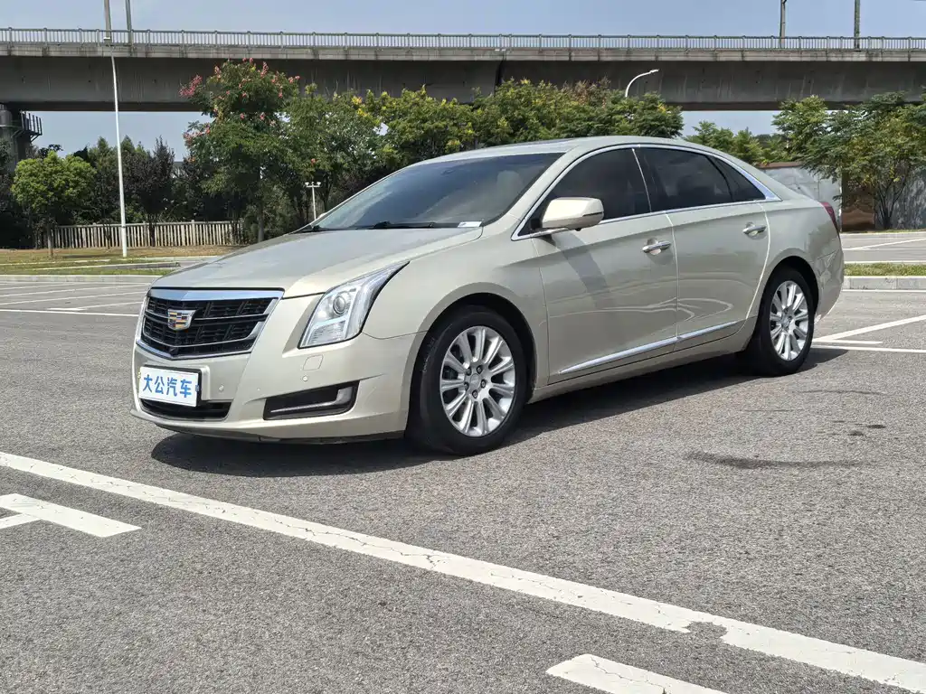 Cadillac XTS
