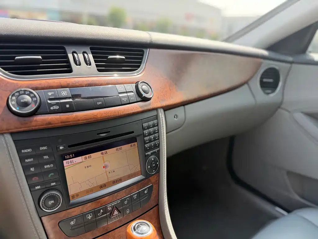 Mercedes-Benz CLS — миниатюра 16