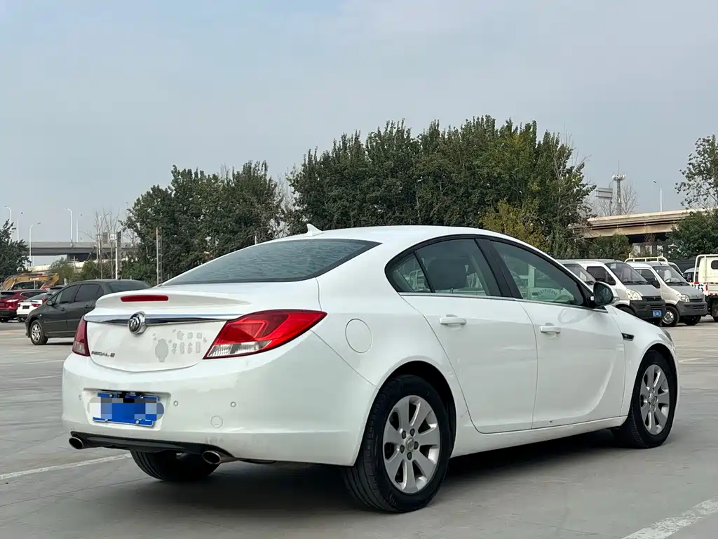 Buick Regal — миниатюра 5