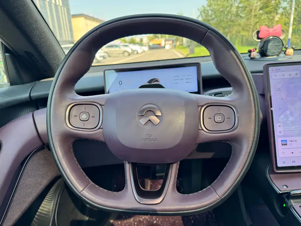 NIO ET5 — миниатюра 5