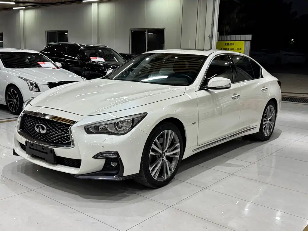 Infiniti Q50L 2020