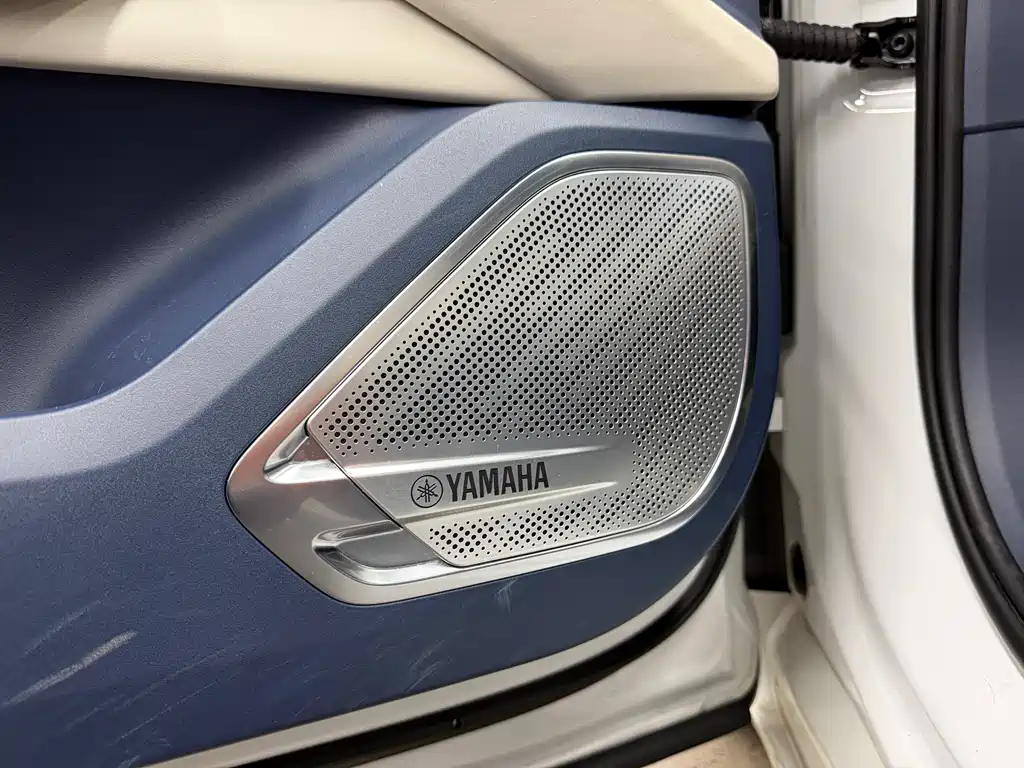 ZEEKR EXTREME KRYPTON 001