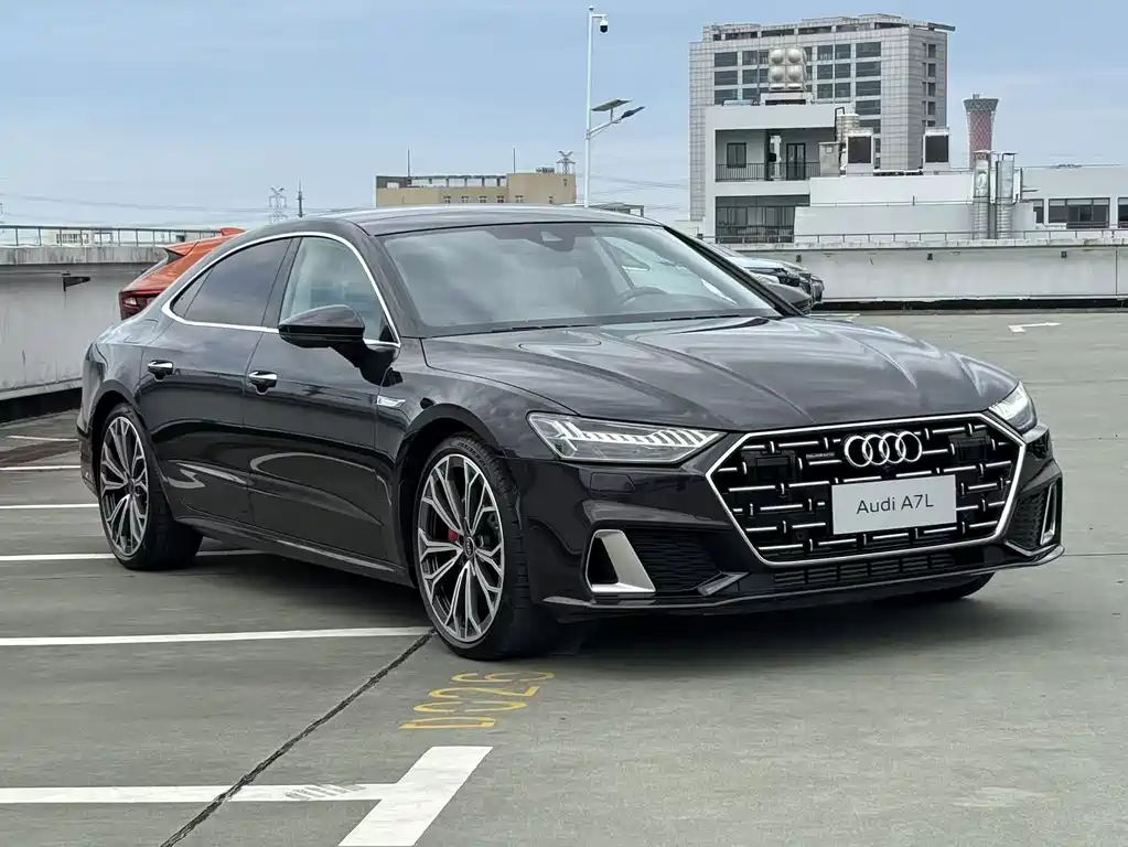 Audi A7L 2024 55 TFSI quattro Flagship