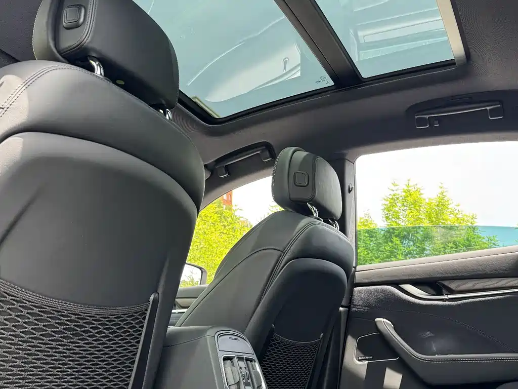 Maserati Levante — миниатюра 21