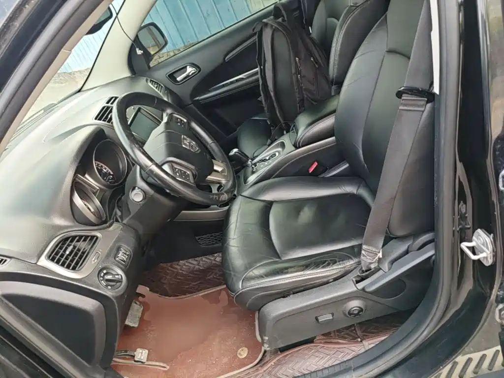Dodge Journey — миниатюра 15