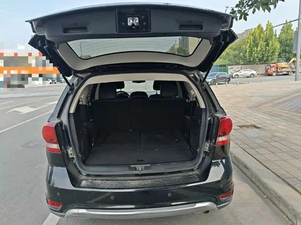 Dodge Journey — миниатюра 19