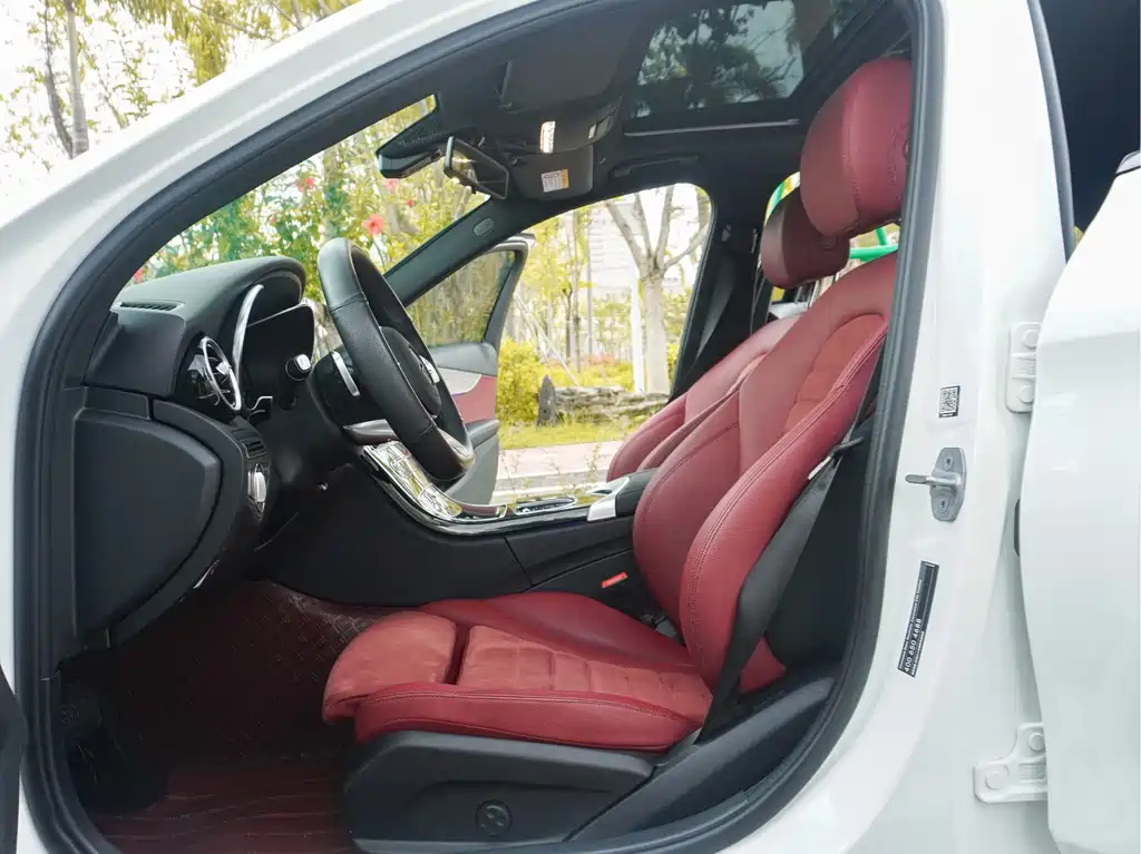 Mercedes-Benz C-Class — миниатюра 24