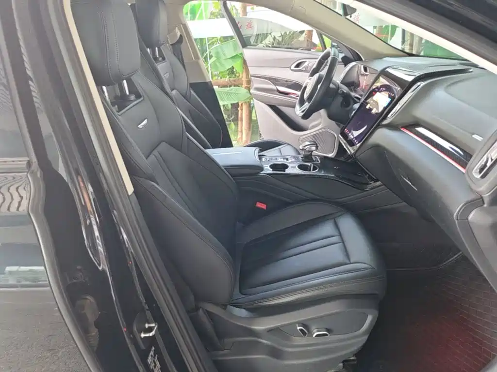 Hongqi Hongqi HS3 — миниатюра 25