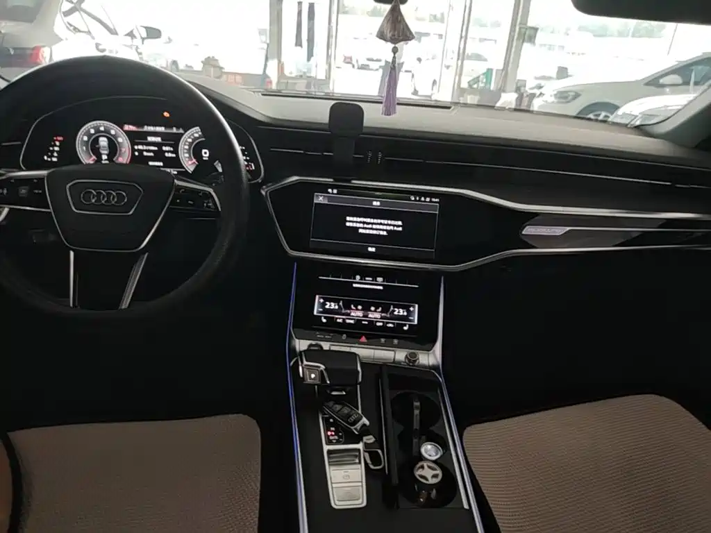 Audi A6L — миниатюра 13