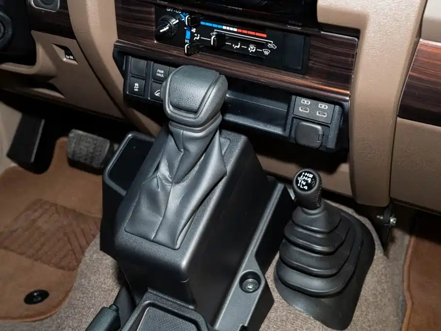 Toyota Land Cruiser — миниатюра 16