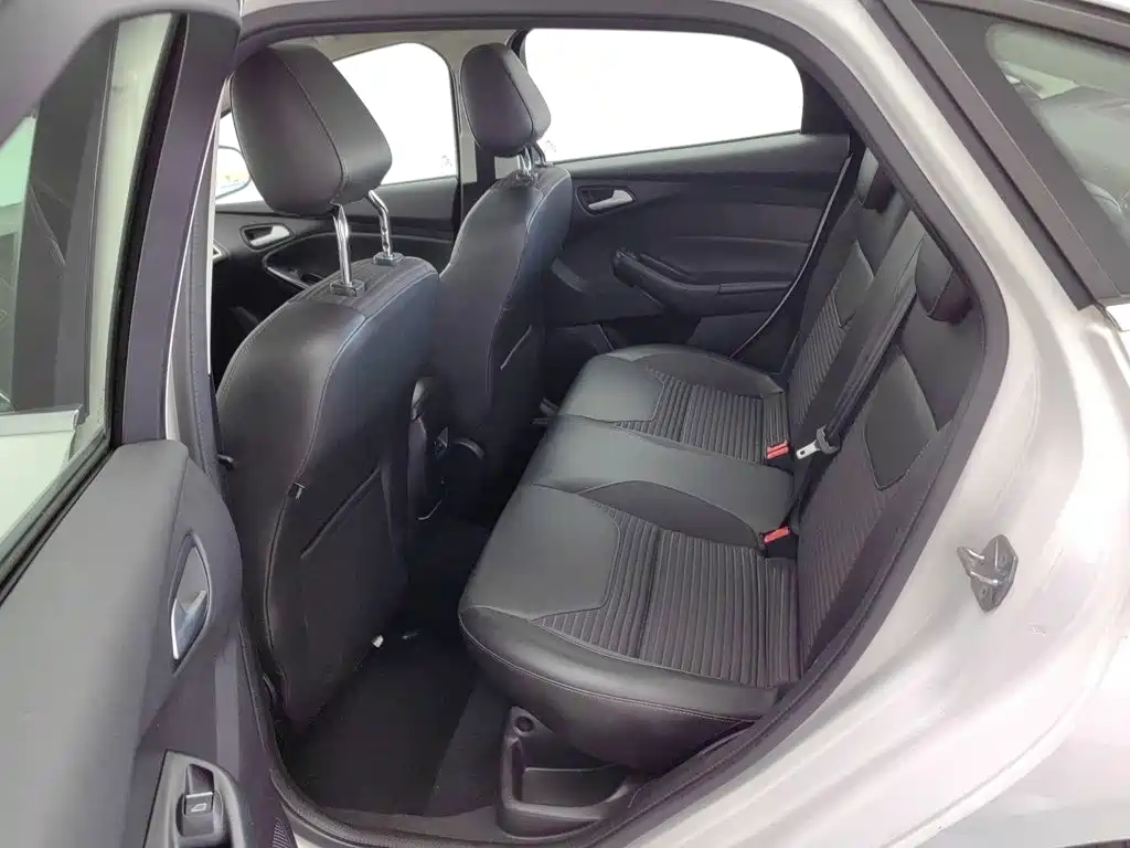 Ford Focus — миниатюра 15