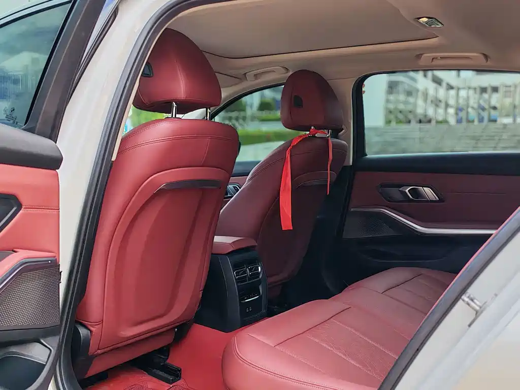 BMW 3 Series — миниатюра 6