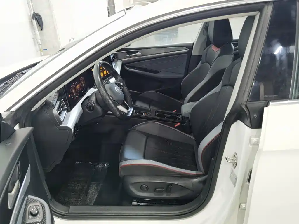 Volkswagen Lamando — миниатюра 10