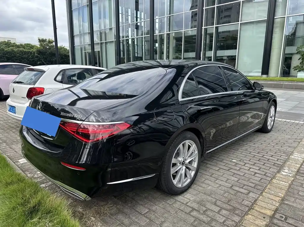 Mercedes-Benz S-Class — миниатюра 2