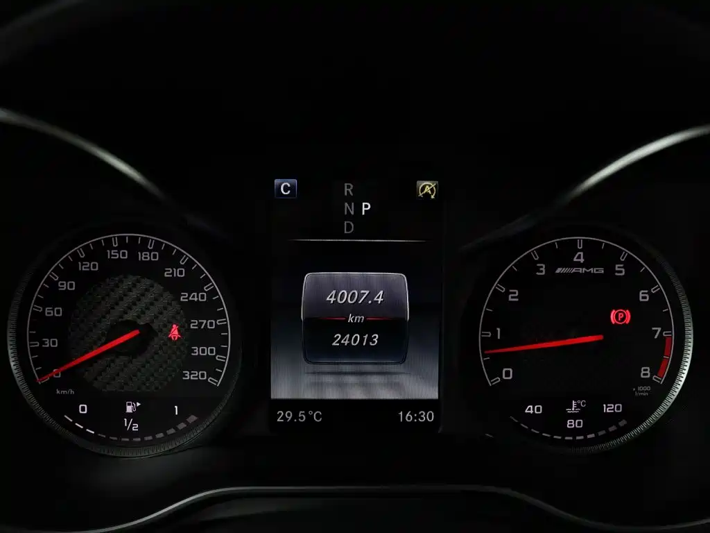 Mercedes-Benz GLC AMG — миниатюра 26