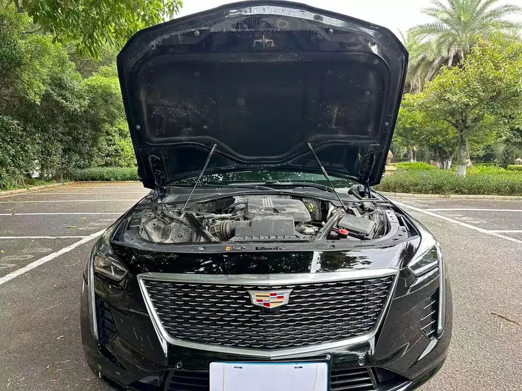 Cadillac CT6 — миниатюра 13