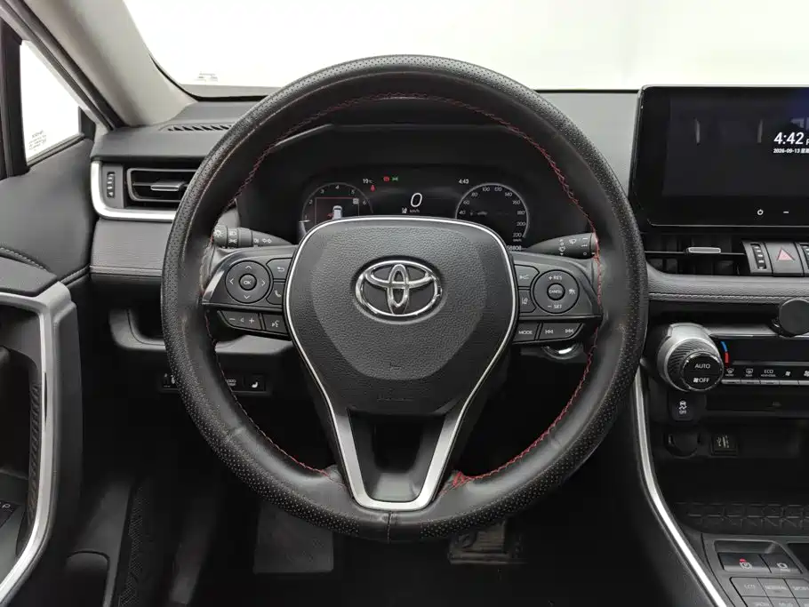 Toyota Wildlander — миниатюра 15