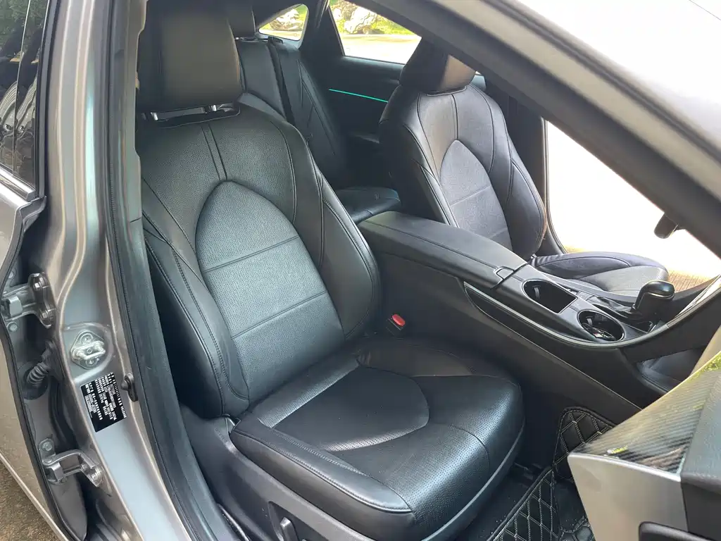 Toyota Avalon — миниатюра 12