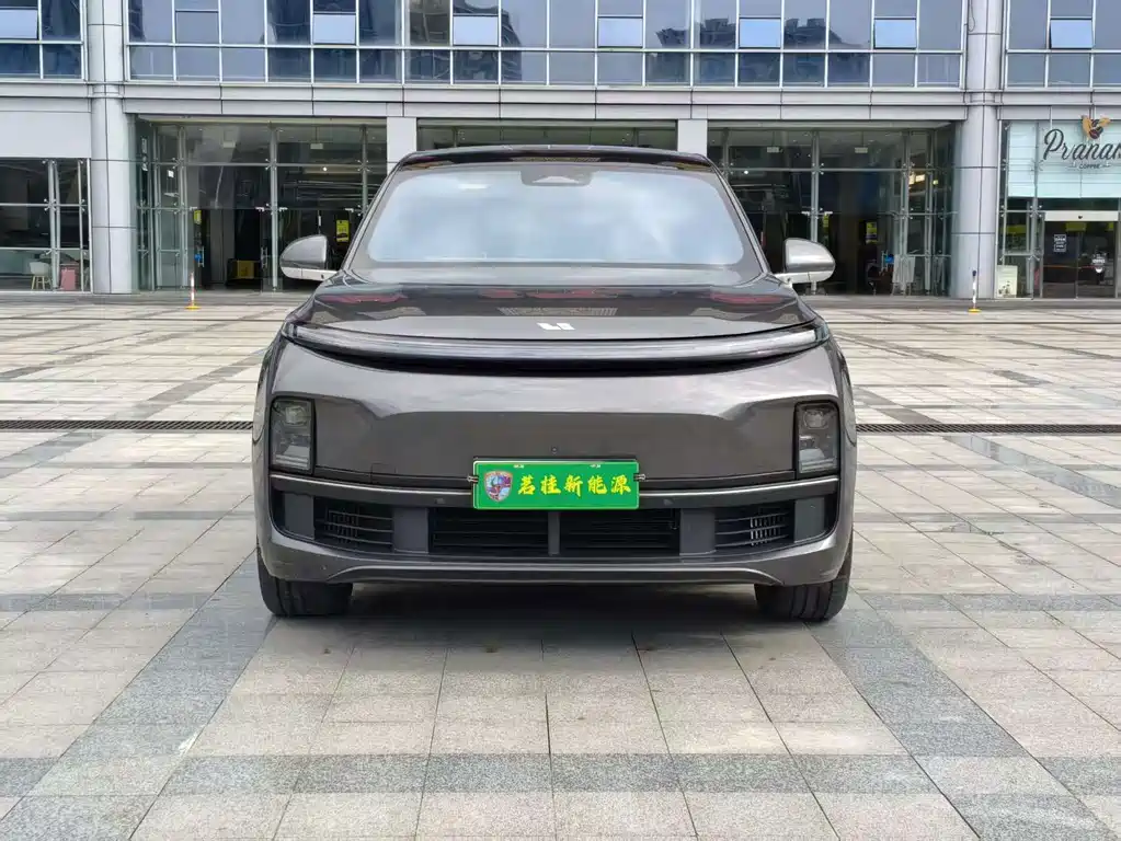 Li Auto Li L8 — миниатюра 2