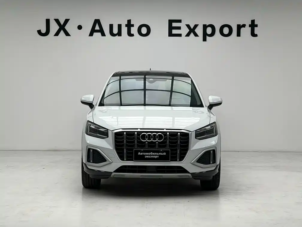 Audi Q2L — миниатюра 2