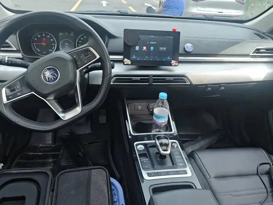 BYD Qin NEV — миниатюра 12