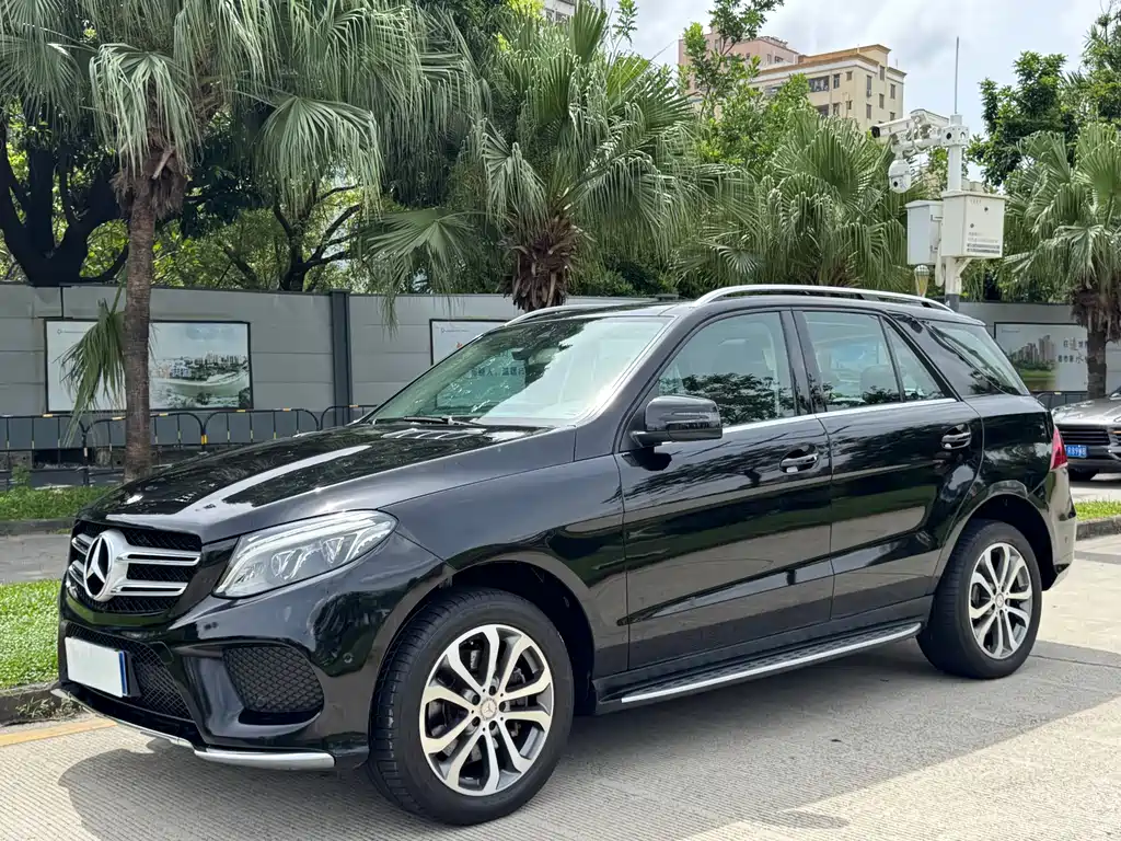 MERCEDES-BENZ GLE