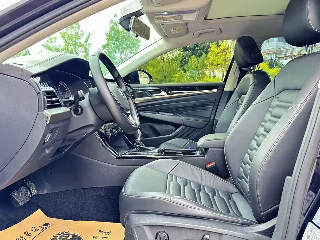 Volkswagen Passat — миниатюра 4