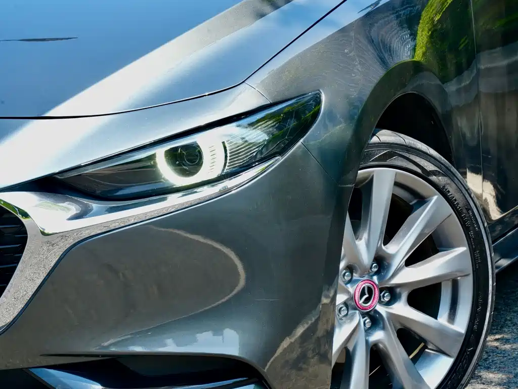 Mazda 3 Axela — миниатюра 2