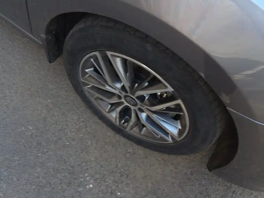BYD Qin PLUS — миниатюра 6