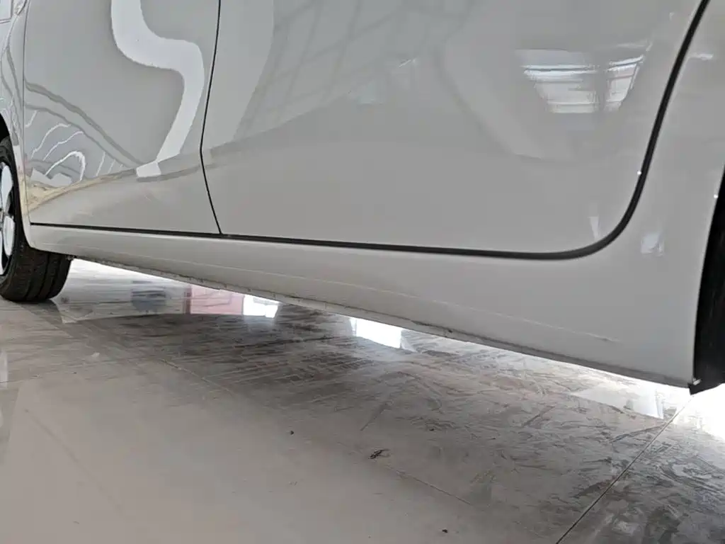 Wuling MINIEV — миниатюра 22