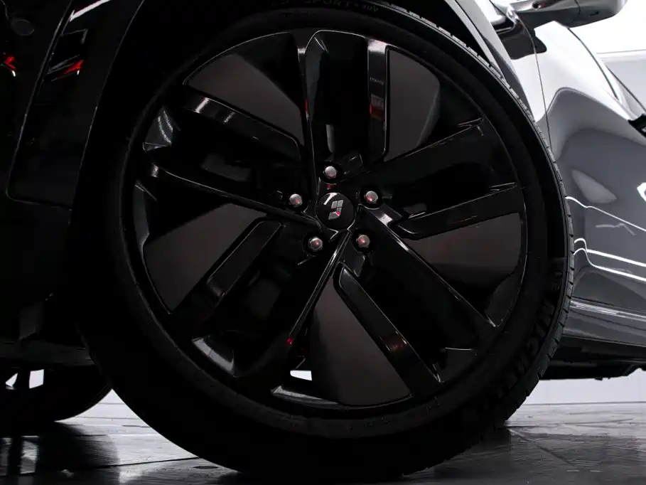 Li Auto Li L9 — миниатюра 22