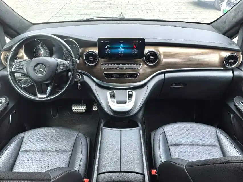 Mercedes-Benz V-Class — миниатюра 4