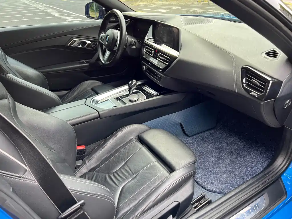 BMW Z4 — миниатюра 8