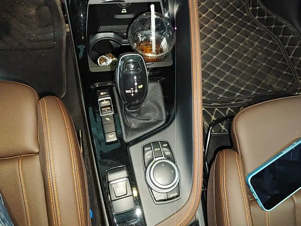 BMW X2 — миниатюра 14