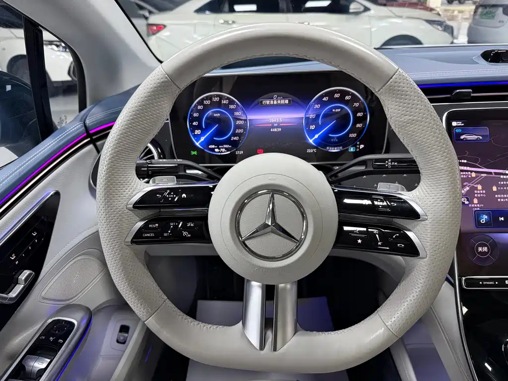 Mercedes-Benz EQE — миниатюра 9