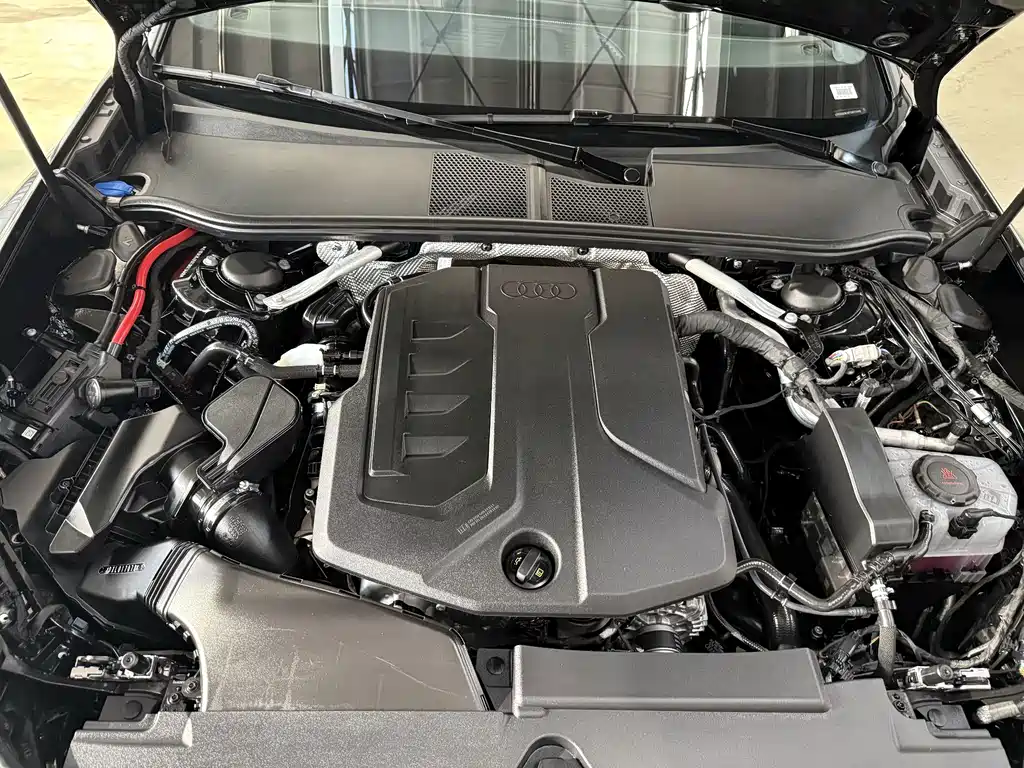 Audi A6L — миниатюра 9