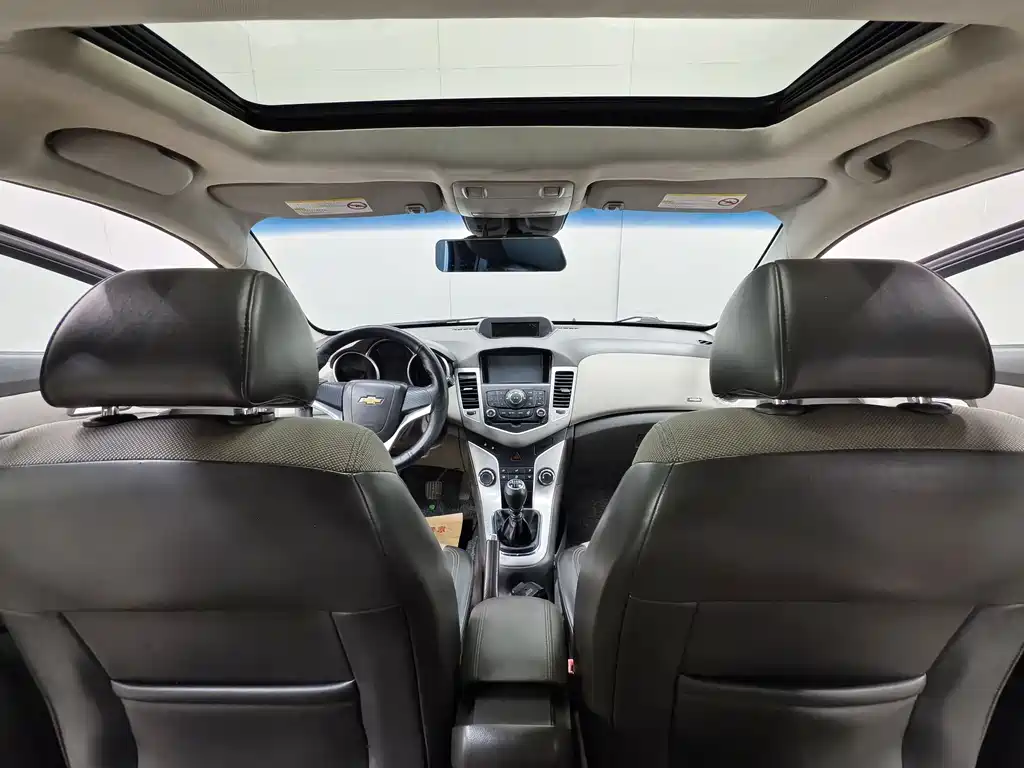 Chevrolet Cruze 2012 1.6L SE MT