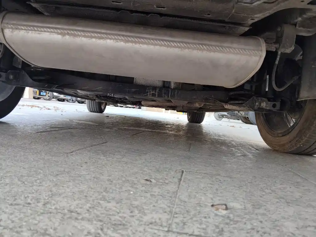 Geely Emgrand — миниатюра 23