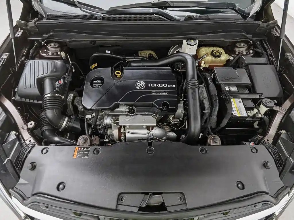 Buick Envision Plus — миниатюра 6